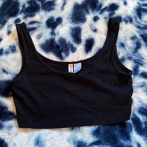 Black small crop top